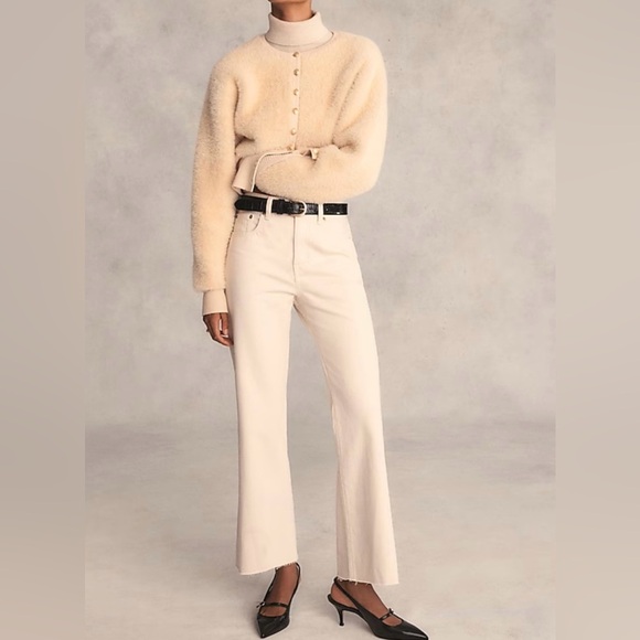 J. Crew Mid-Rise Relaxed Kick-Out Jeans, Ecru Wash, Raw Hem, Size 25 - Picture 2 of 16